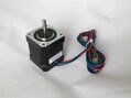 Krokový motor 0,52 Nm s kabelem
